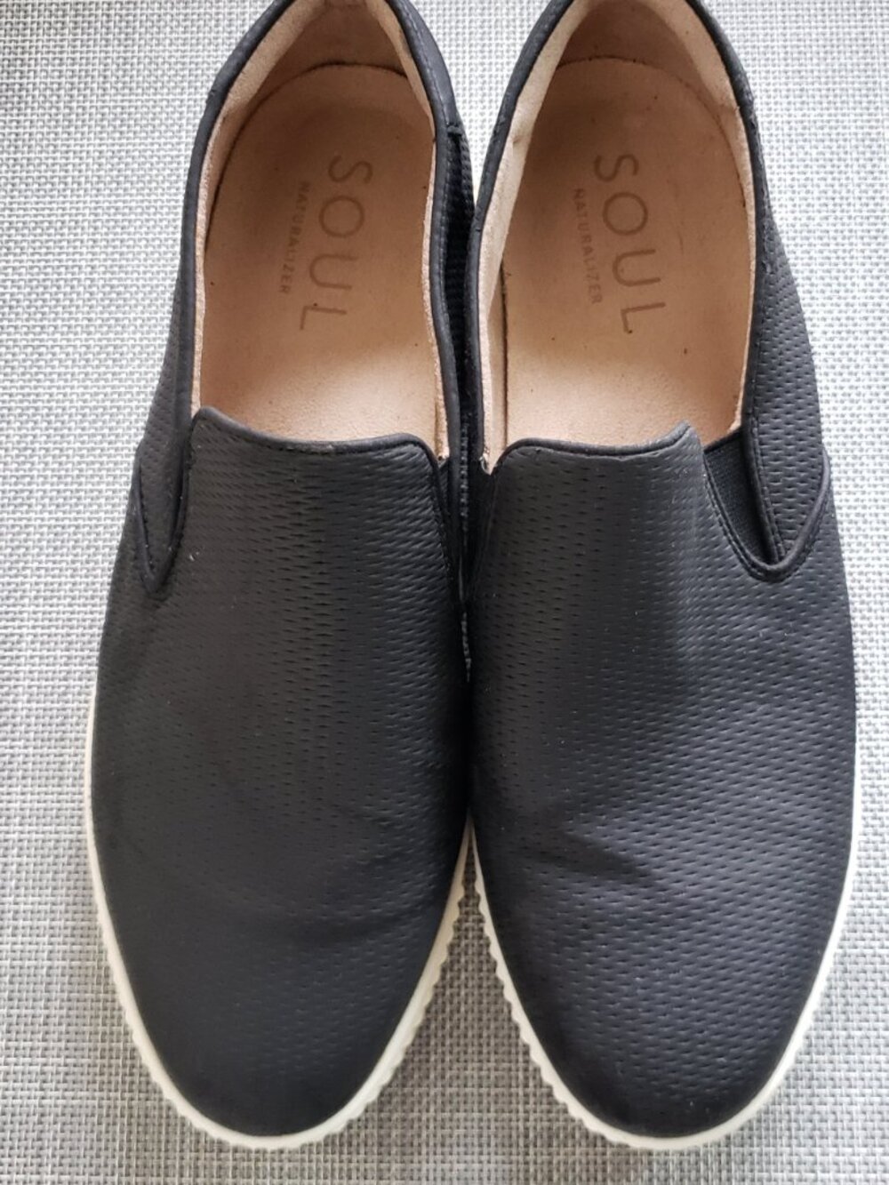 SOUL LEATHER SLIP ON